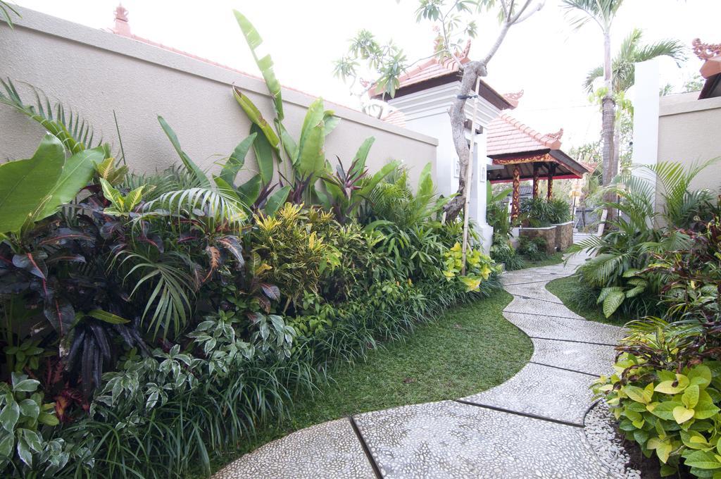 Villa Puspa Tanah Lot Eksteriør bilde